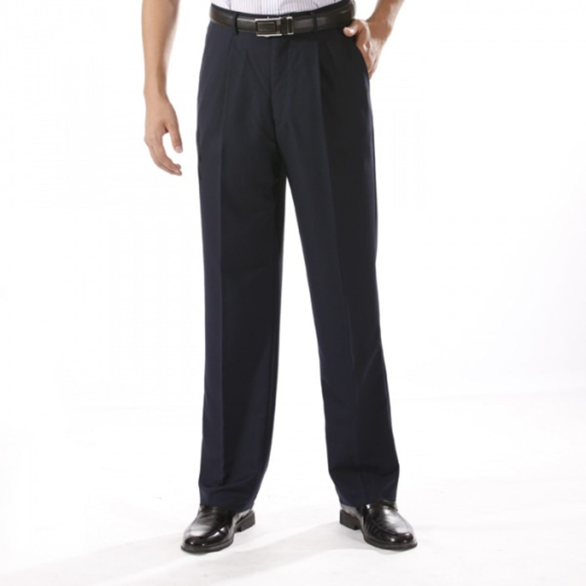 Farah Carlton Single Pleat Front Trouser with Comfort Stretch Waistband  Black