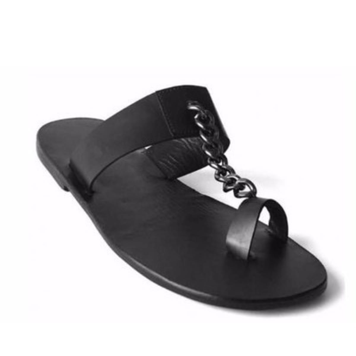 One toe slippers store