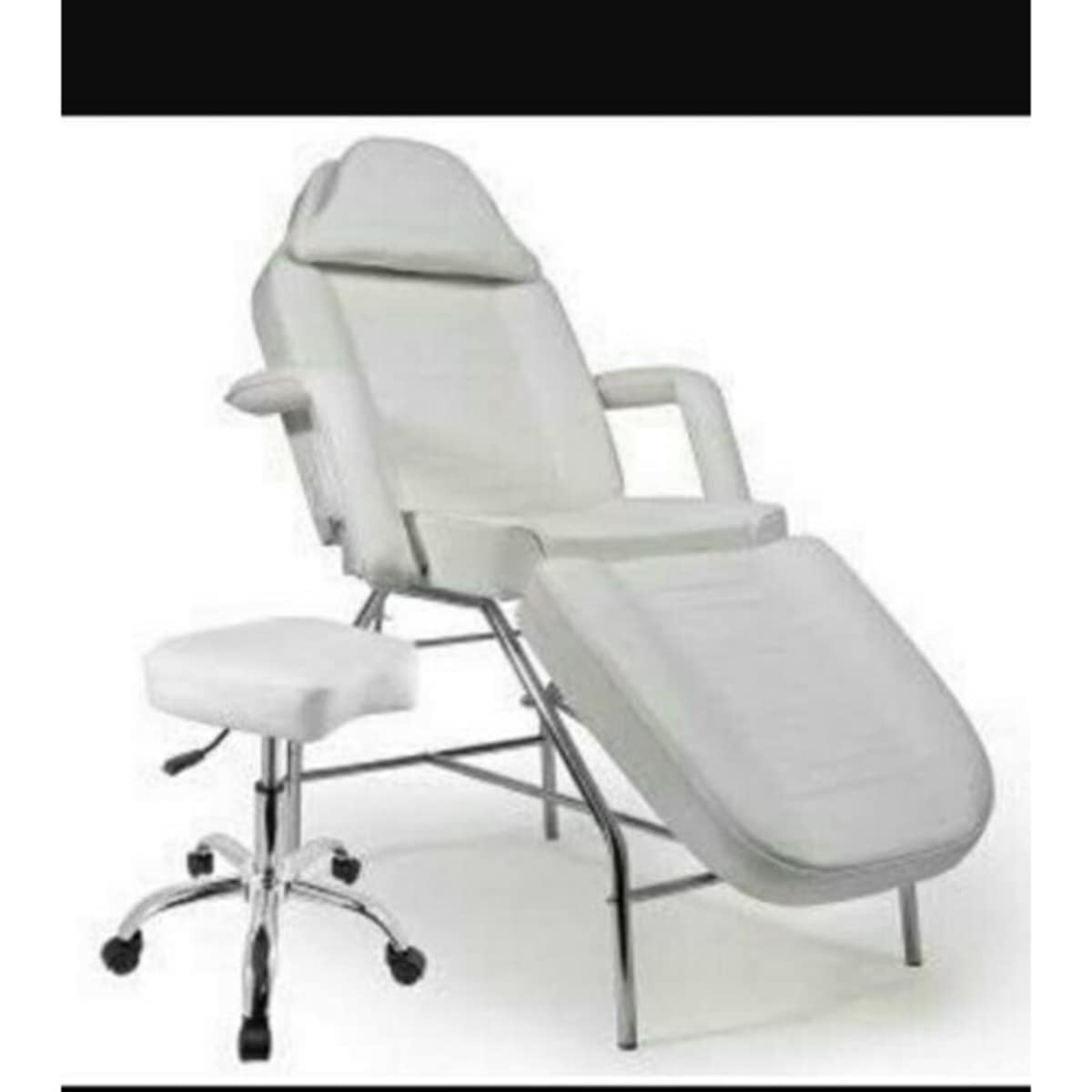 Facial bed with 2025 stool