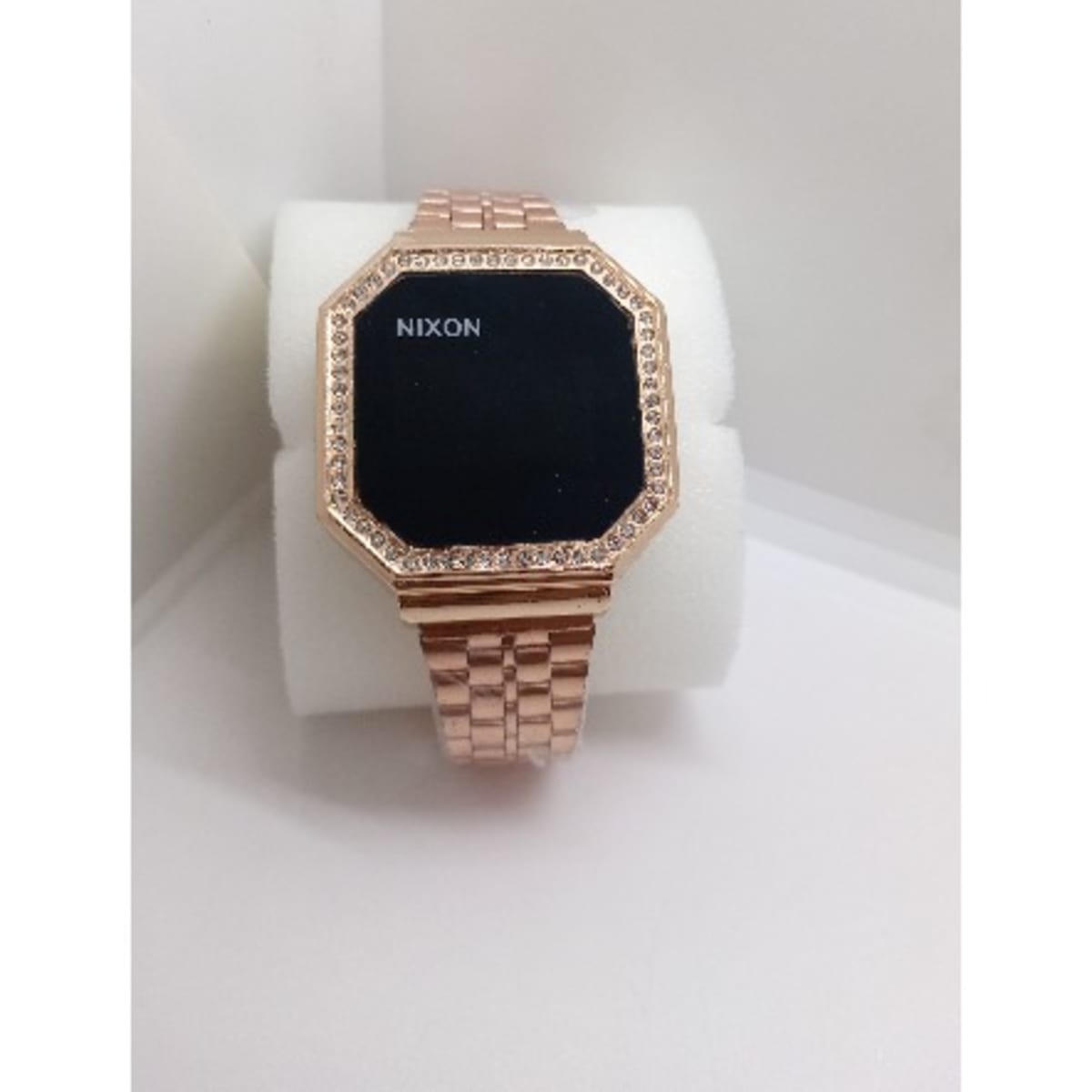 Nixon re run shop rose gold
