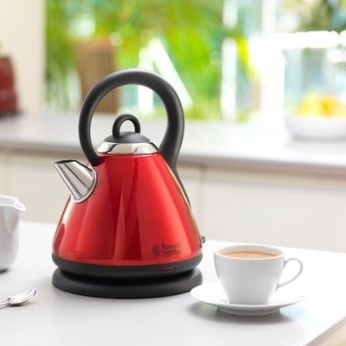 Russell Hobbs Heritage Cordless Kettle - 1.7Litres - Red
