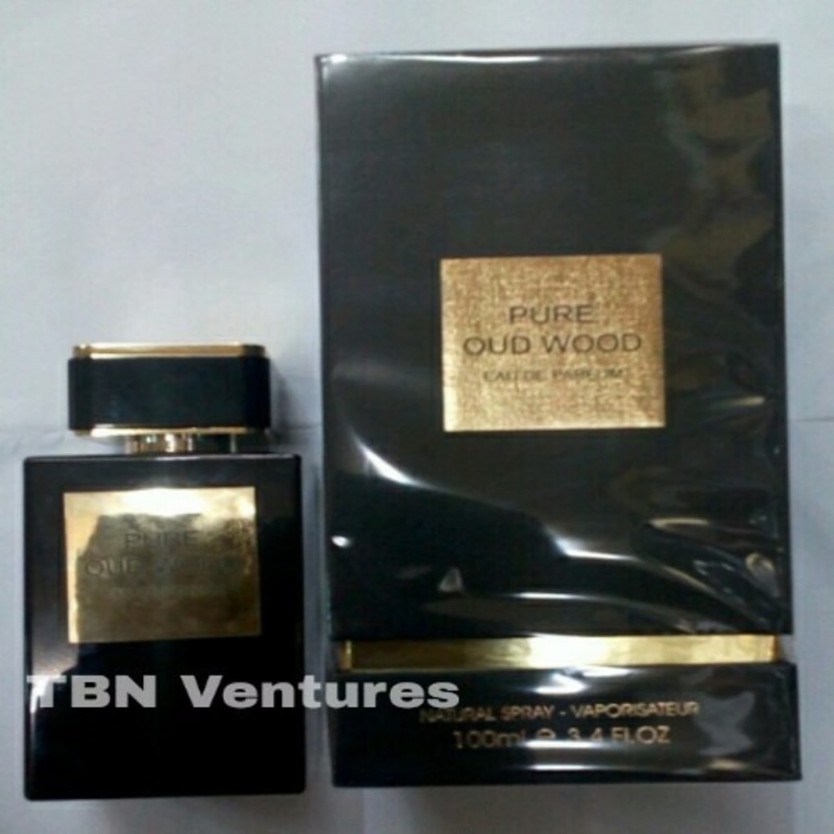 Pure oud shop wood perfume