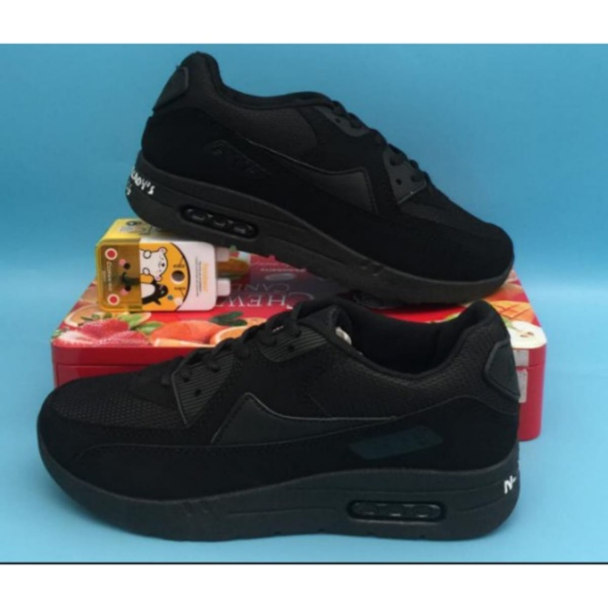 All black outlet female sneakers