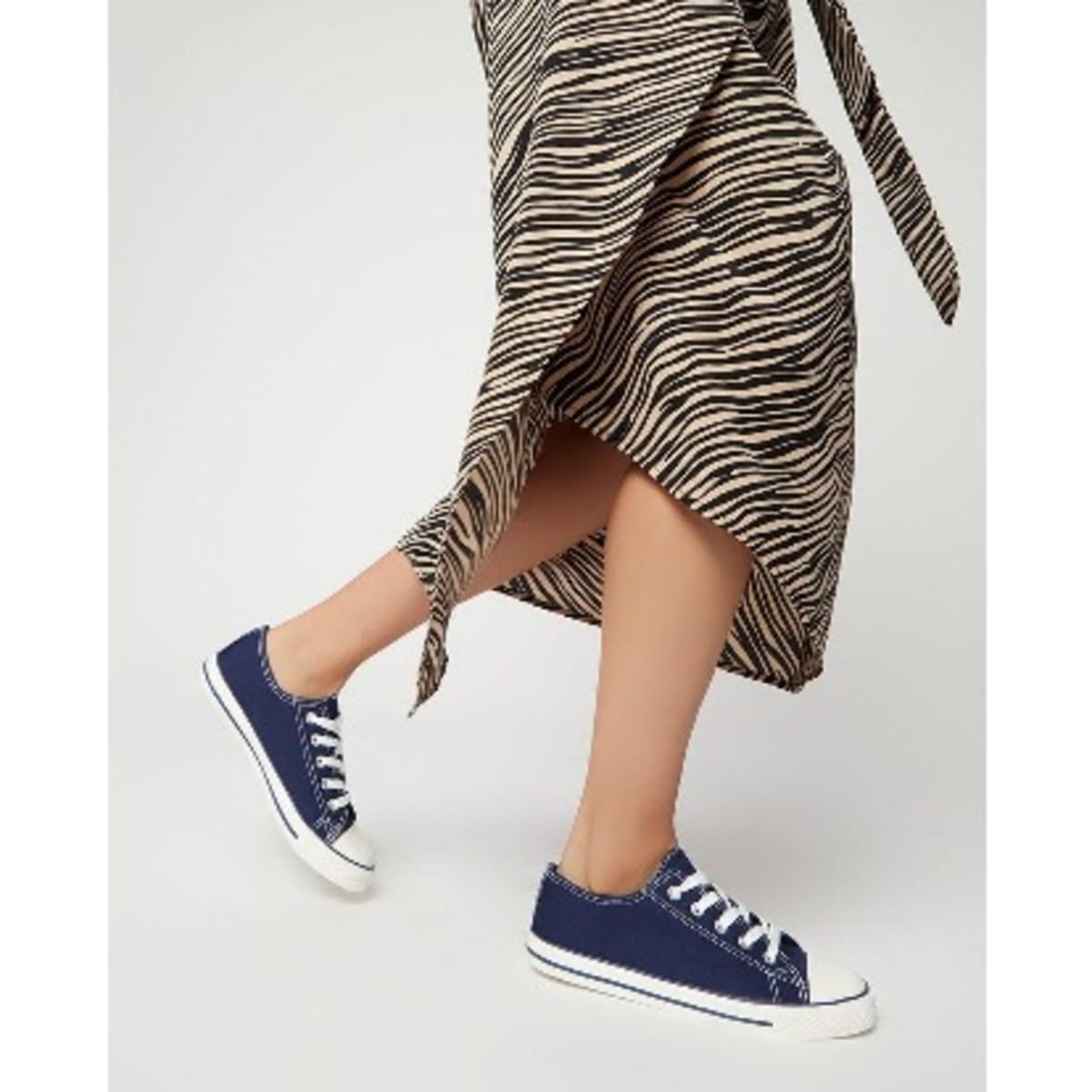 Dorothy Perkins Wide Fit Lace Up Sneakers Blue Konga Online