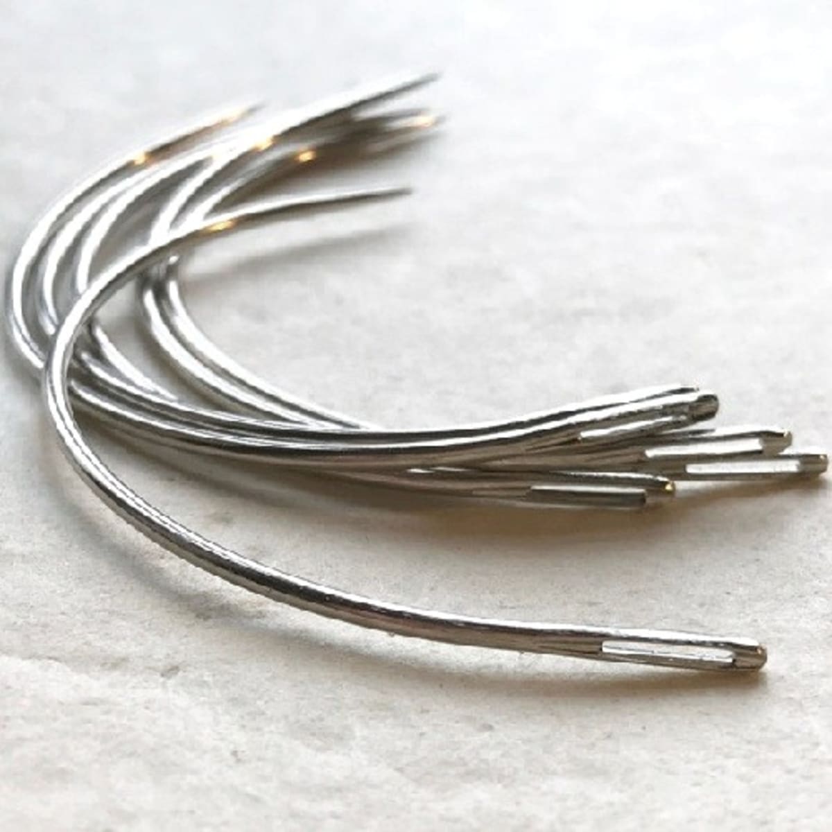 Curved Needles - 6 Pieces