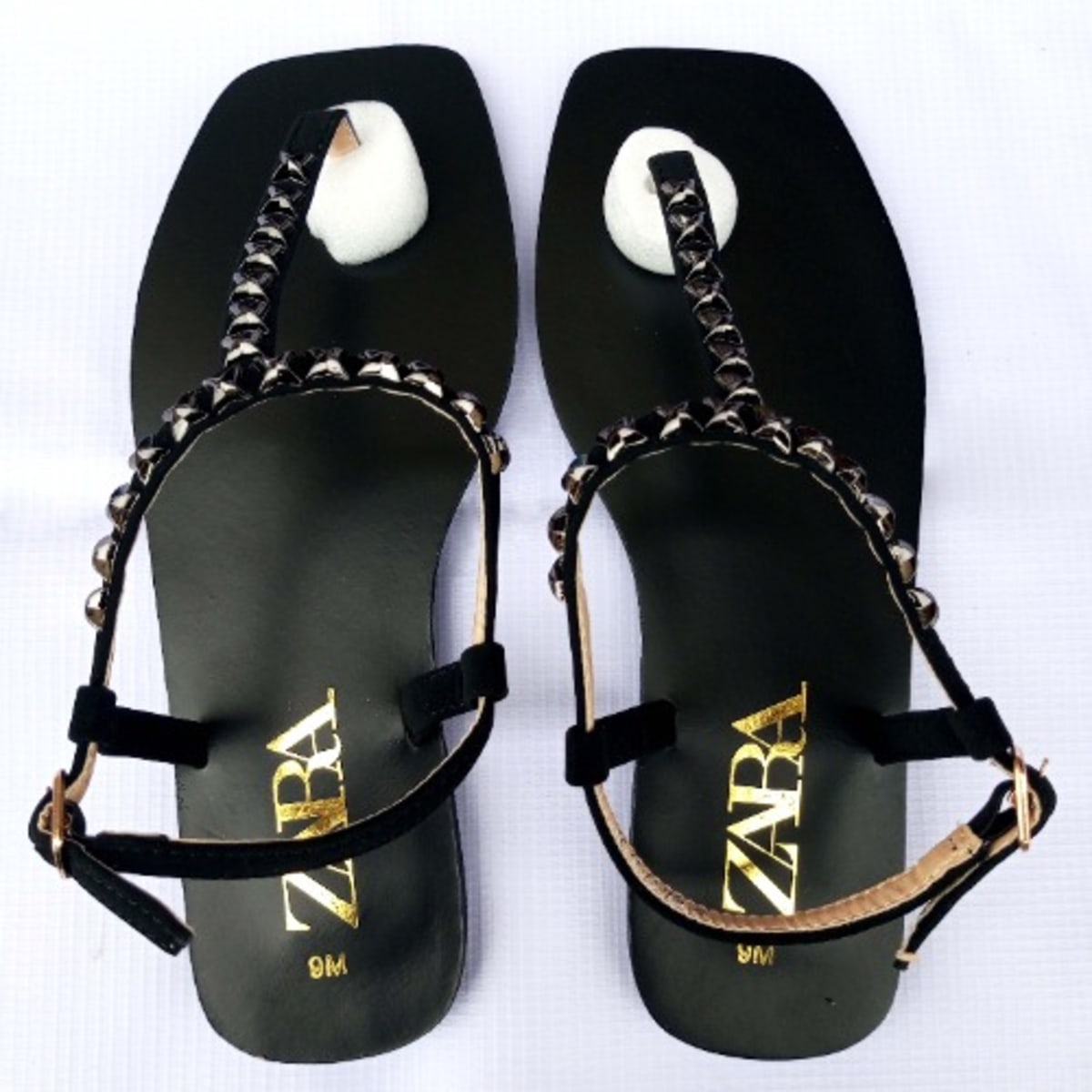 Zara flops clearance