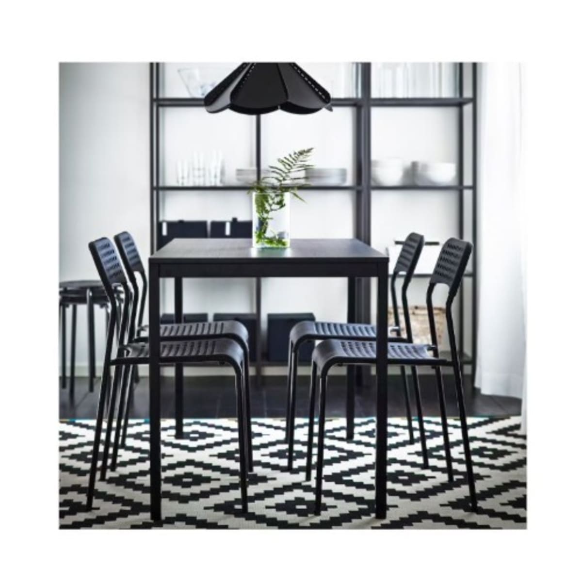 Tarendo deals black table