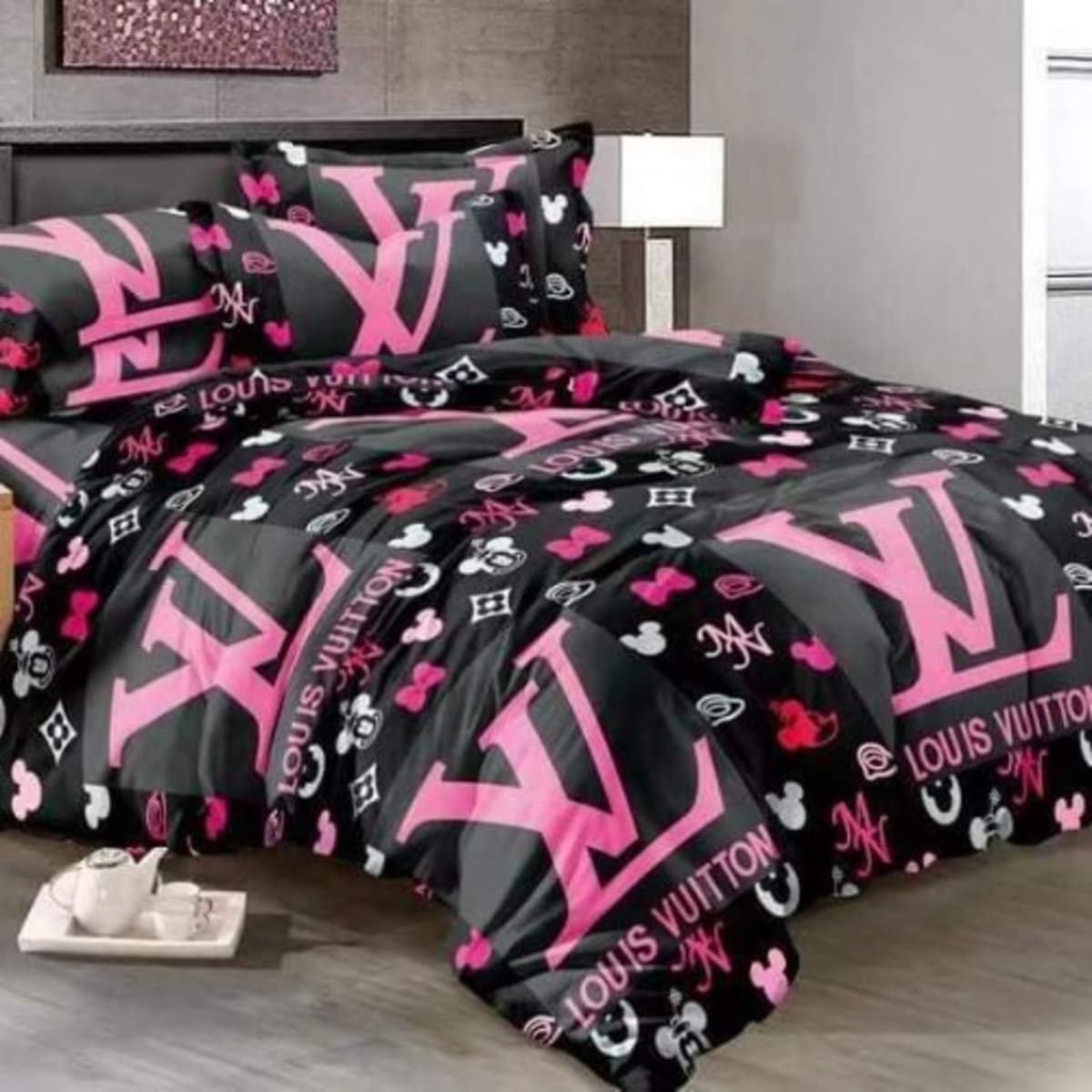 Louis Vuitton Bed Set