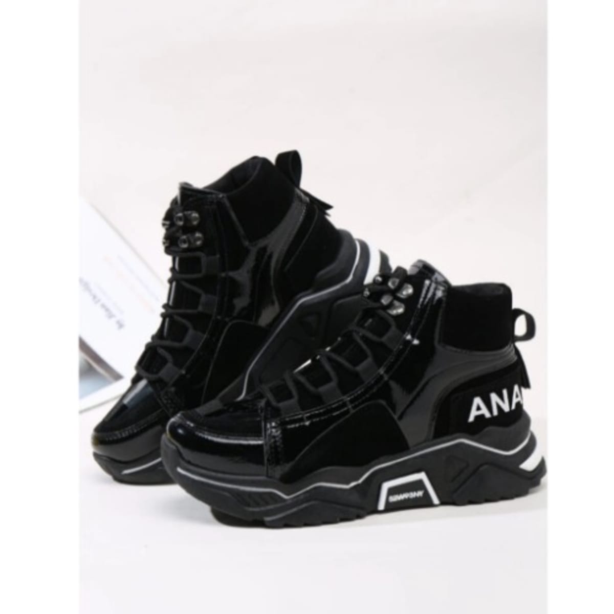 Thick sole new arrivals black sneakers