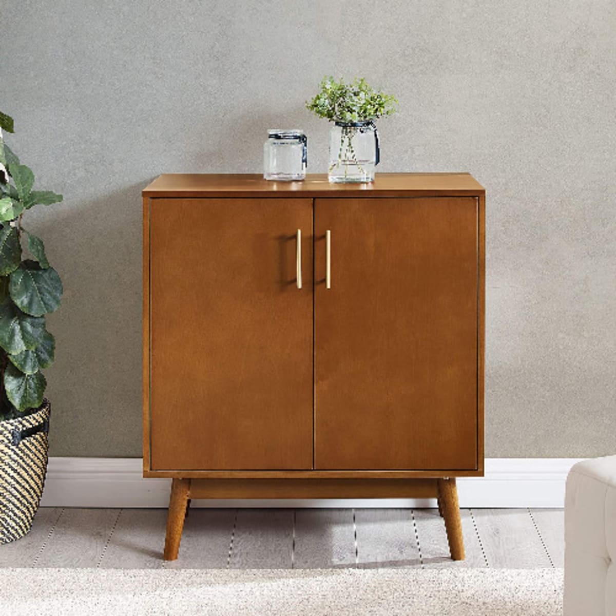 Landon shop bar cabinet