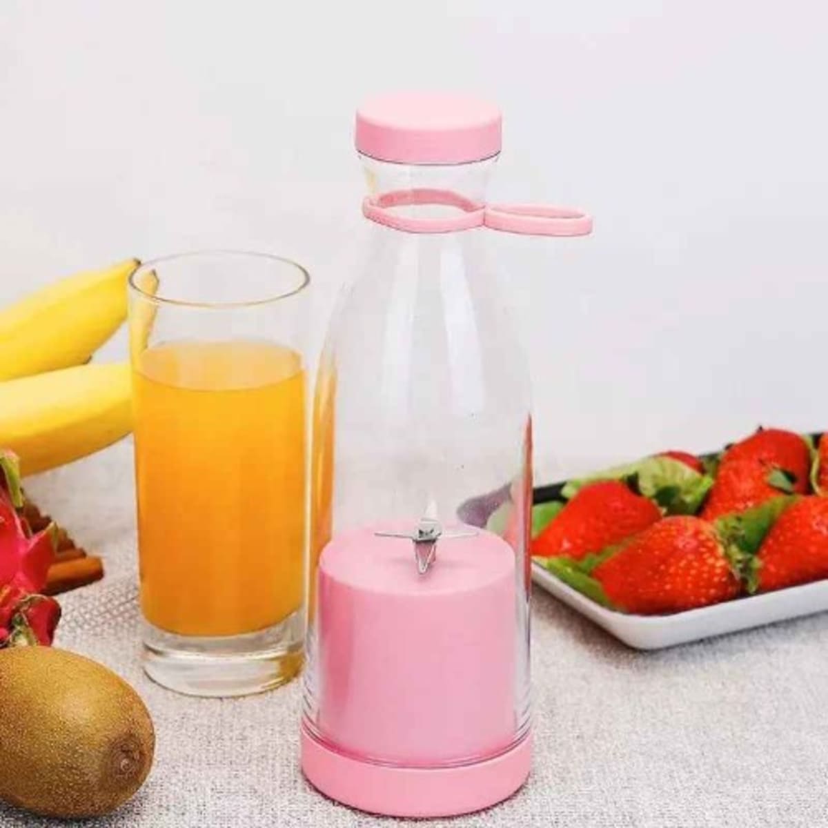 Mini sales portable juicer
