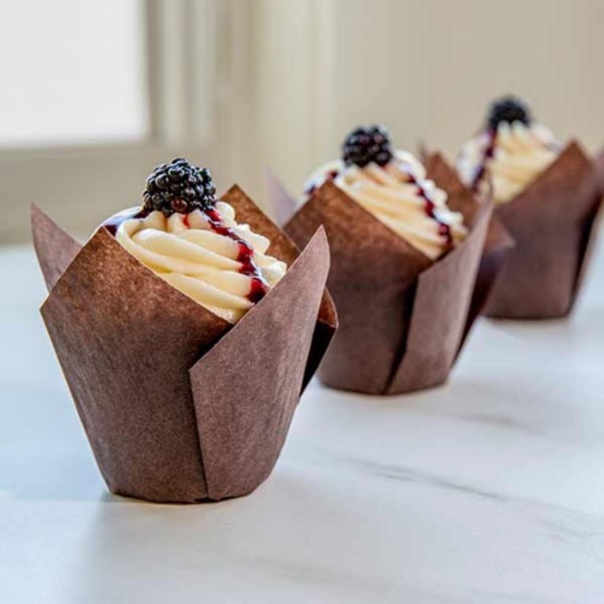 Tulip baking cups online