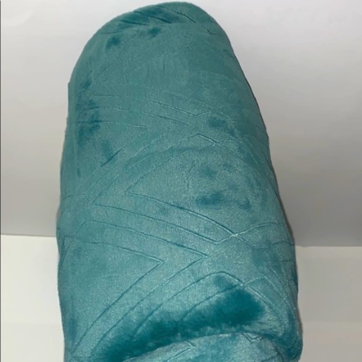 Amari Luxury Embossed Velvet Throw 60 x70 Green Konga Online
