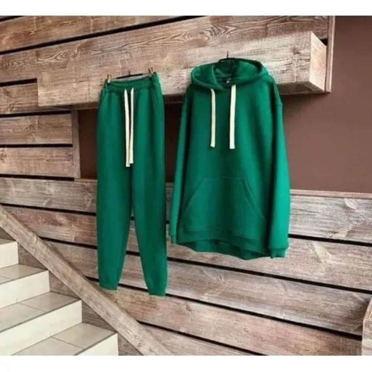 Green best sale joggers set