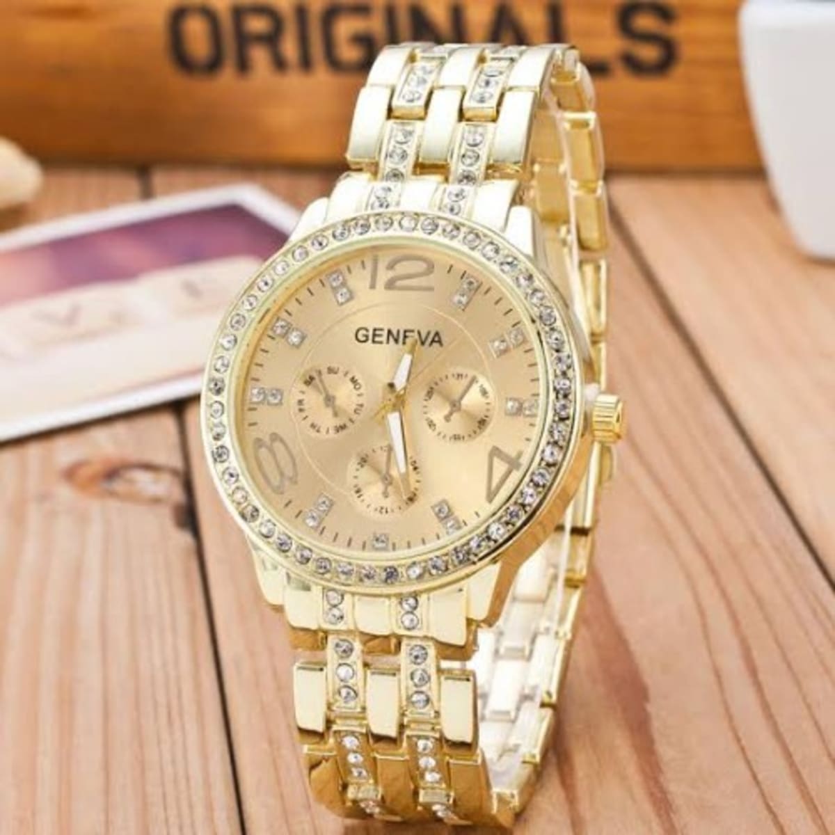 Geneva hotsell crystal watch