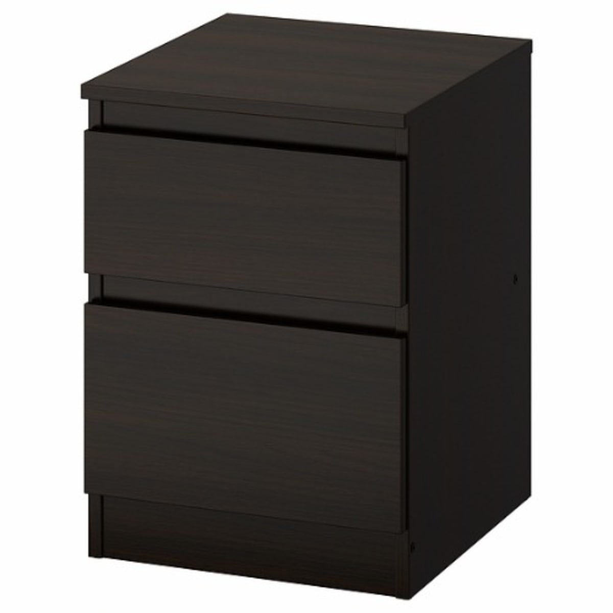 Kullen chest outlet