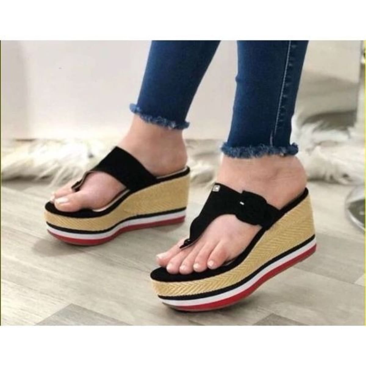 Slippers with a wedge shop
