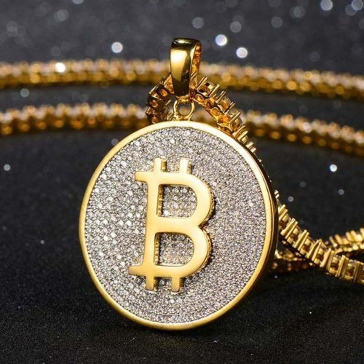 Gold sale bitcoin pendant