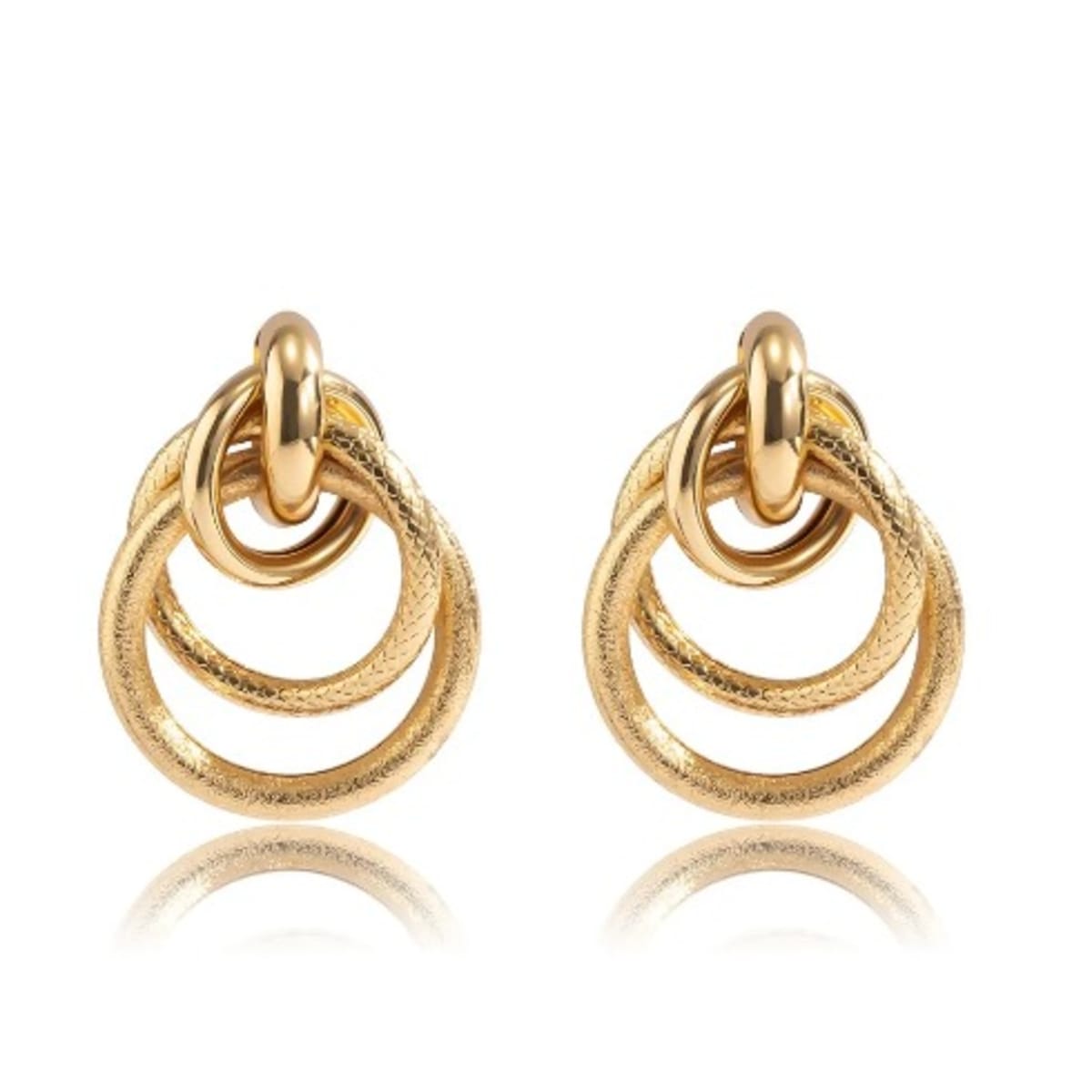 Aer rings outlet