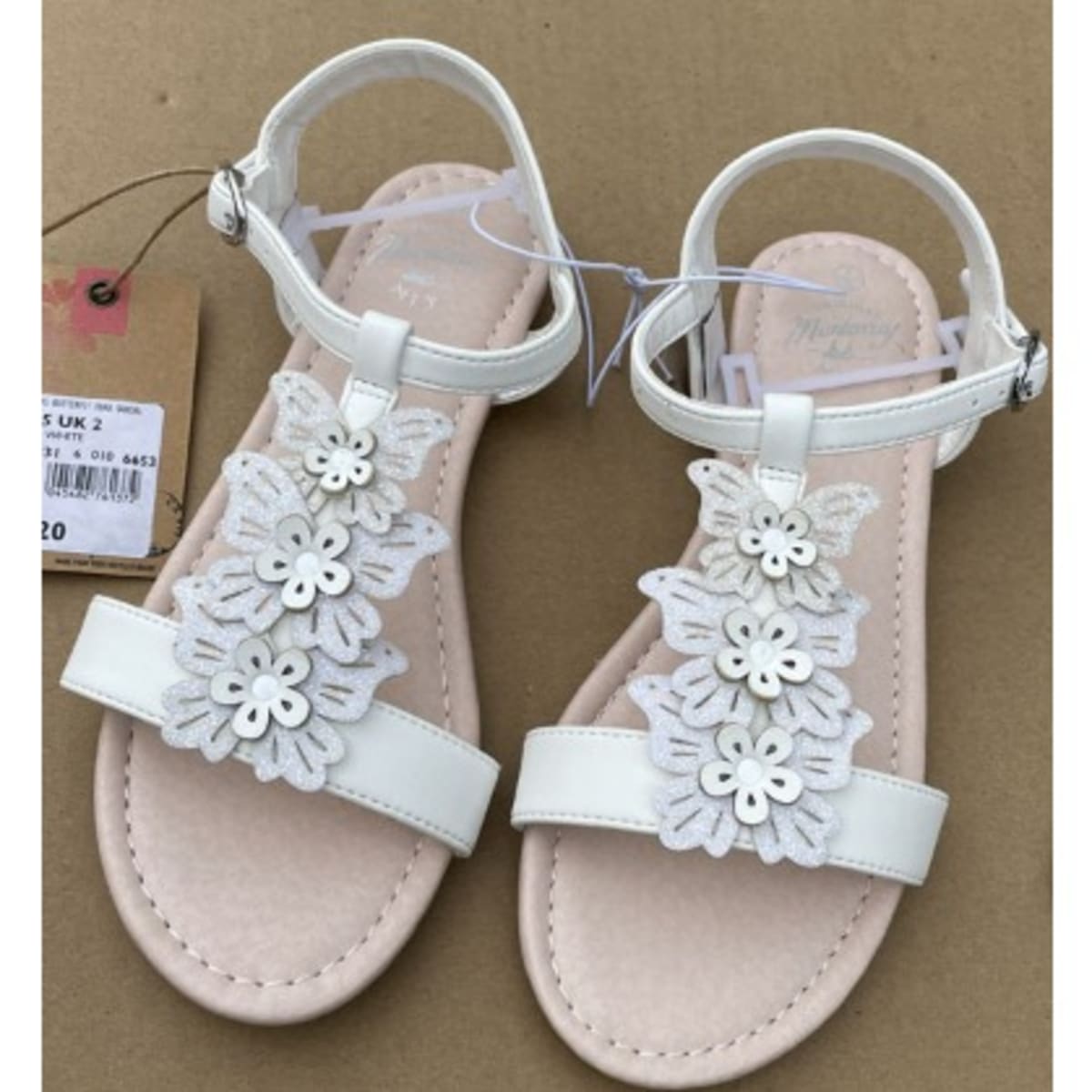 Girls white flip flops new arrivals