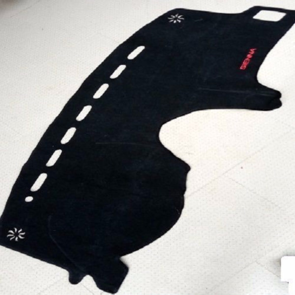 Toyota sienna dashboard cover sale