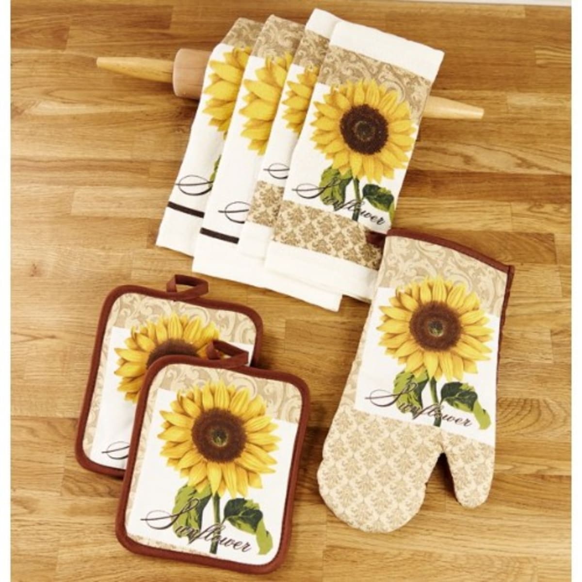 Pot holders sale and kitchen towels