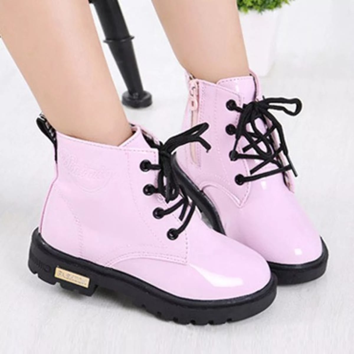 Girlsboot deals
