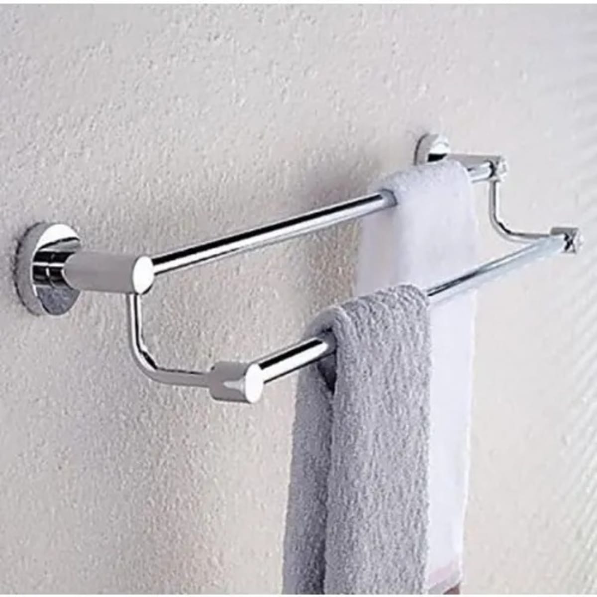 Steel outlet towel hanger