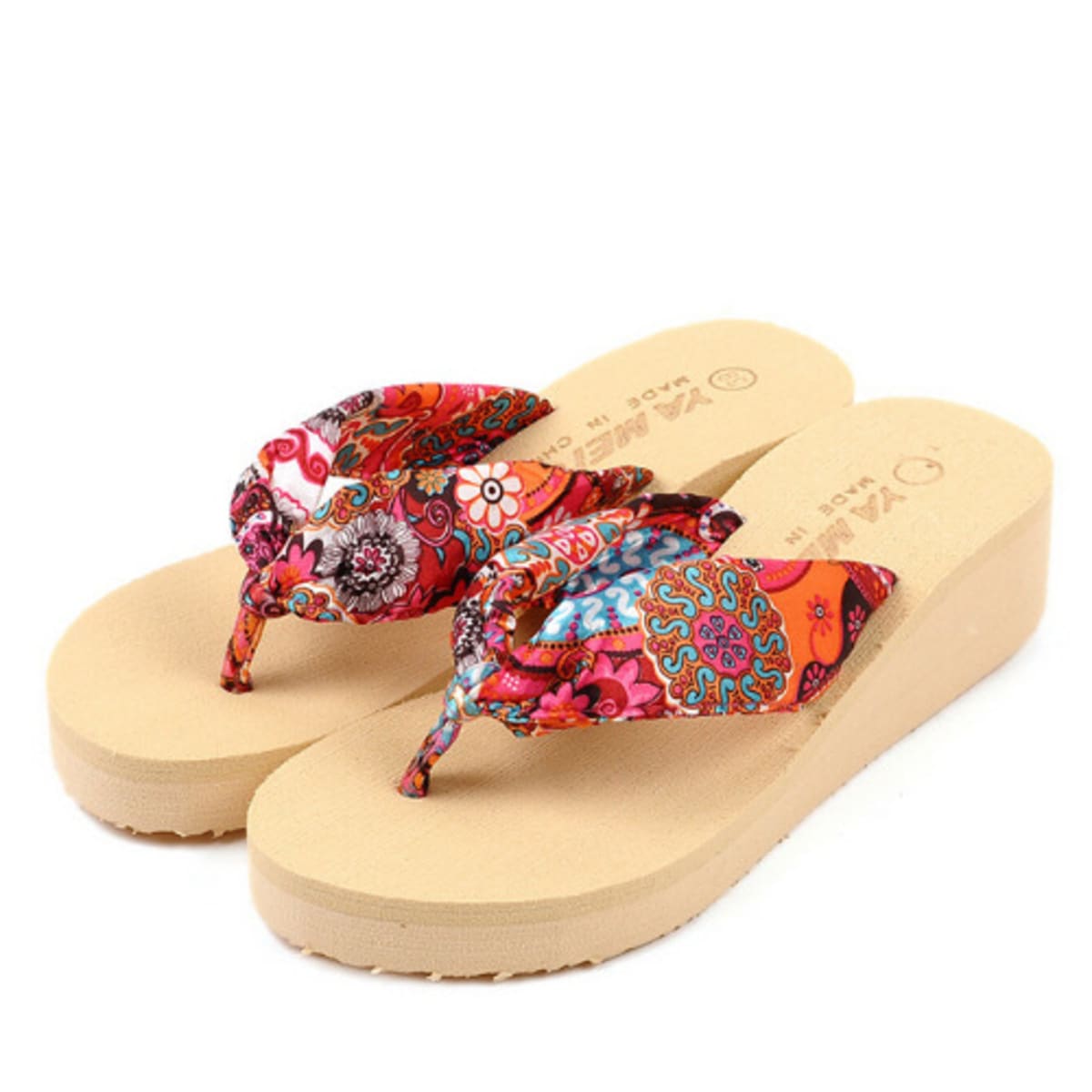 Floral chappals deals