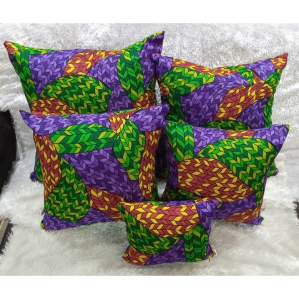 Custom fabric throw pillows online