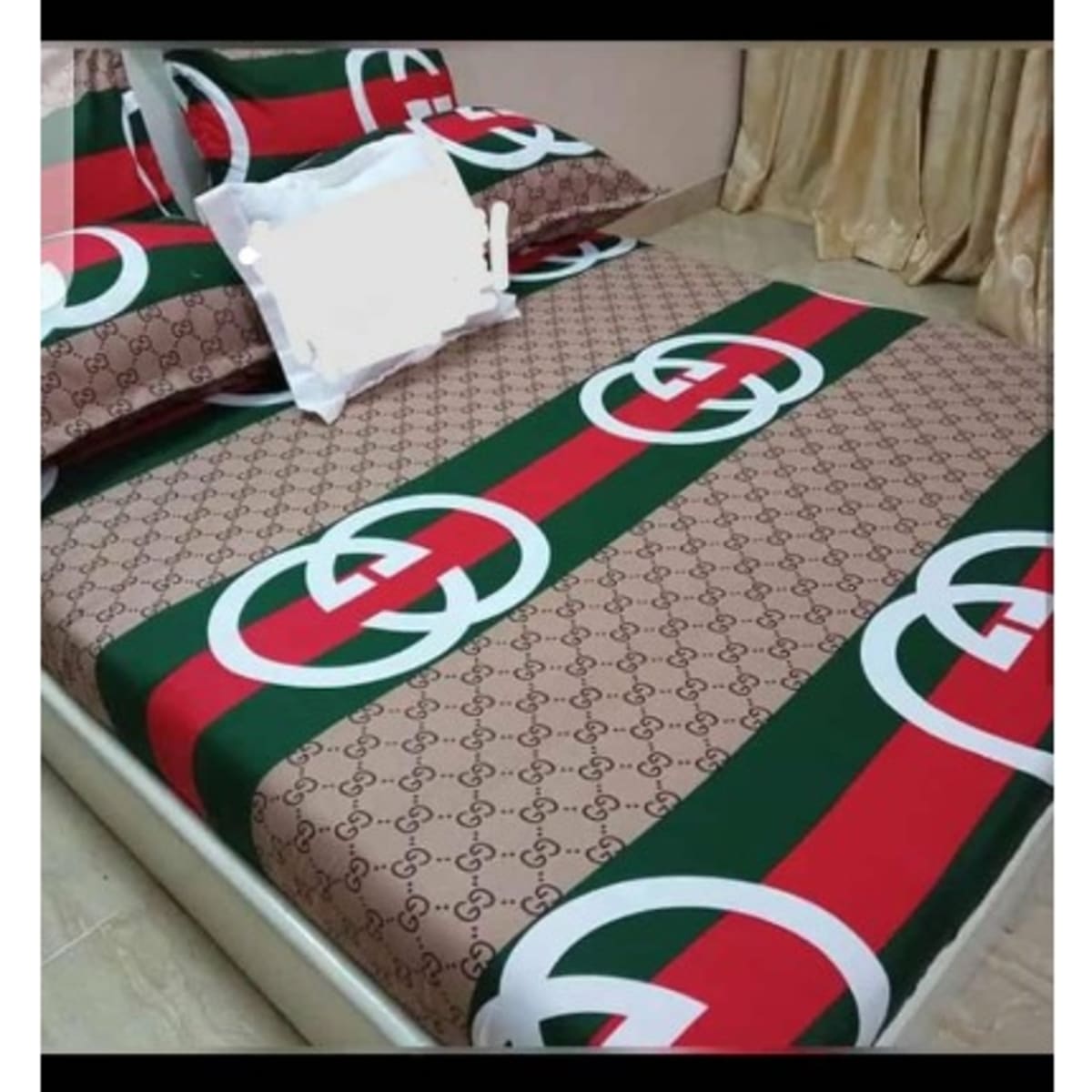 Gucci shop bed sheets