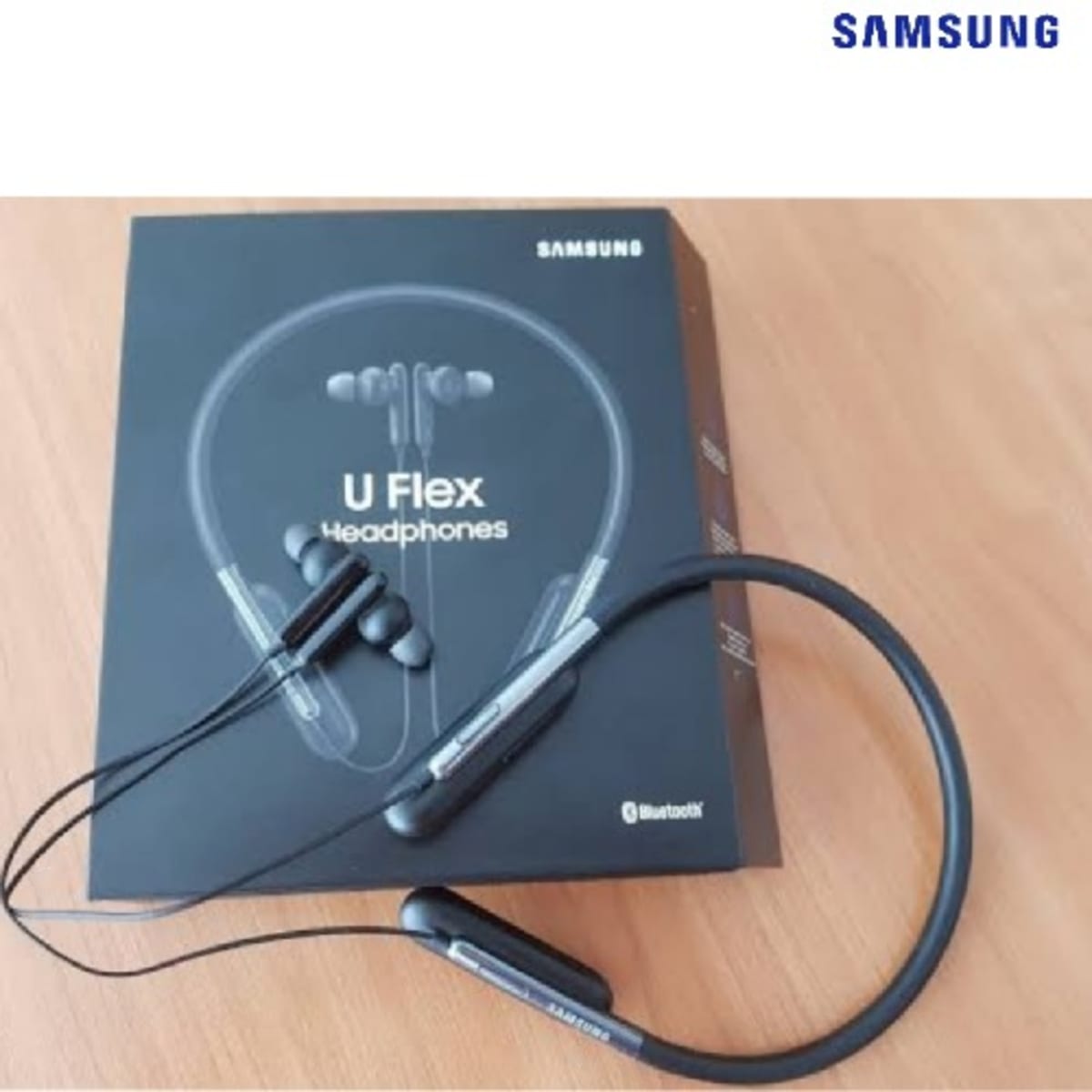 Samsung U flex Super Bass Bluetooth Neckband Earphones Blue