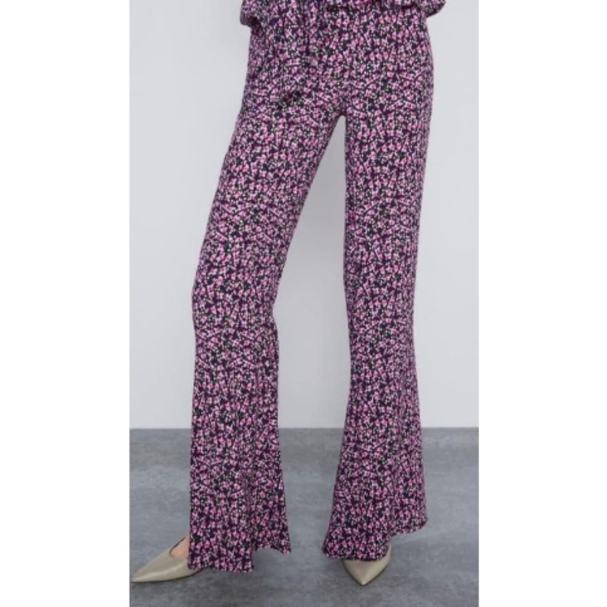 Zara Floral Printed Pants