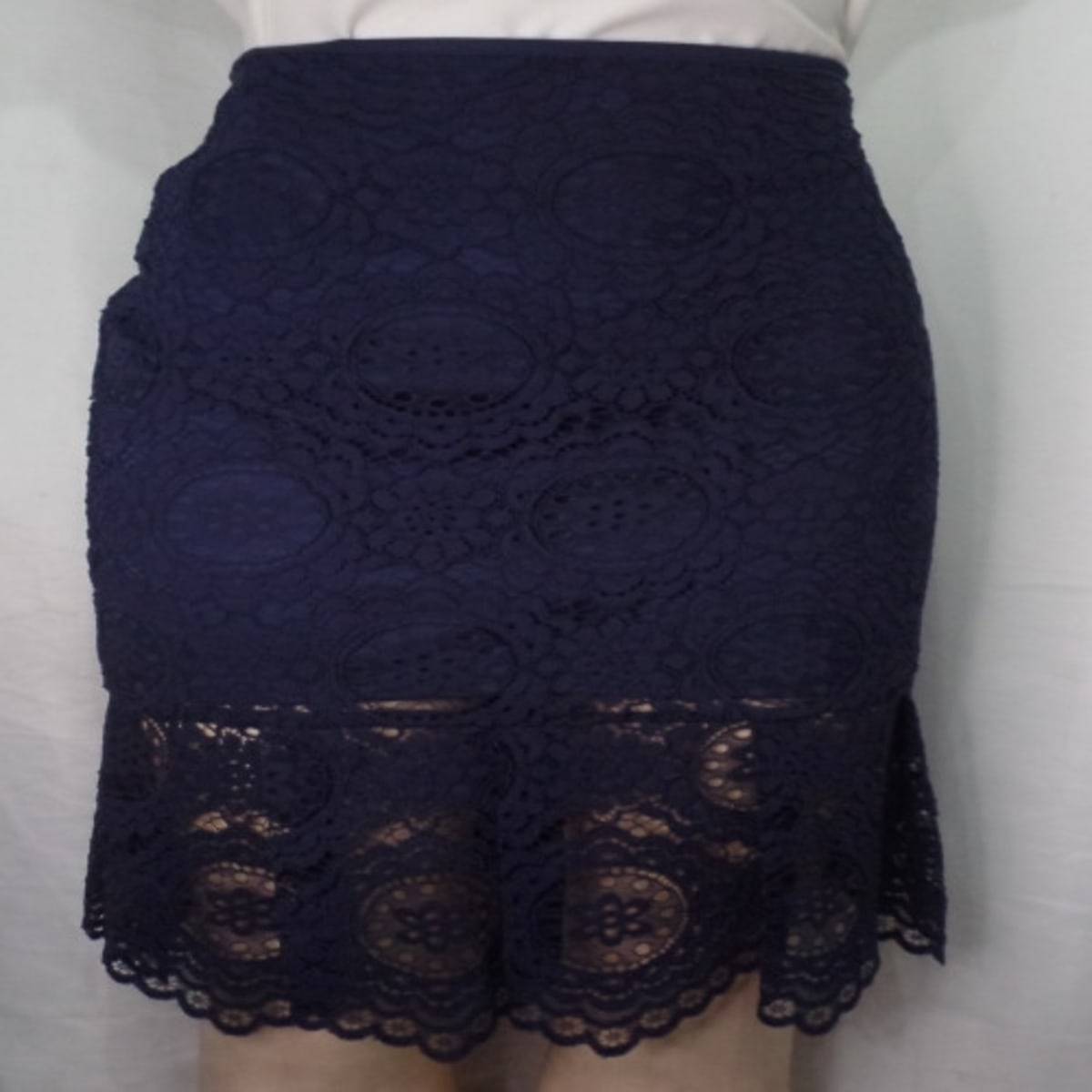 Ladies lace skirts hotsell