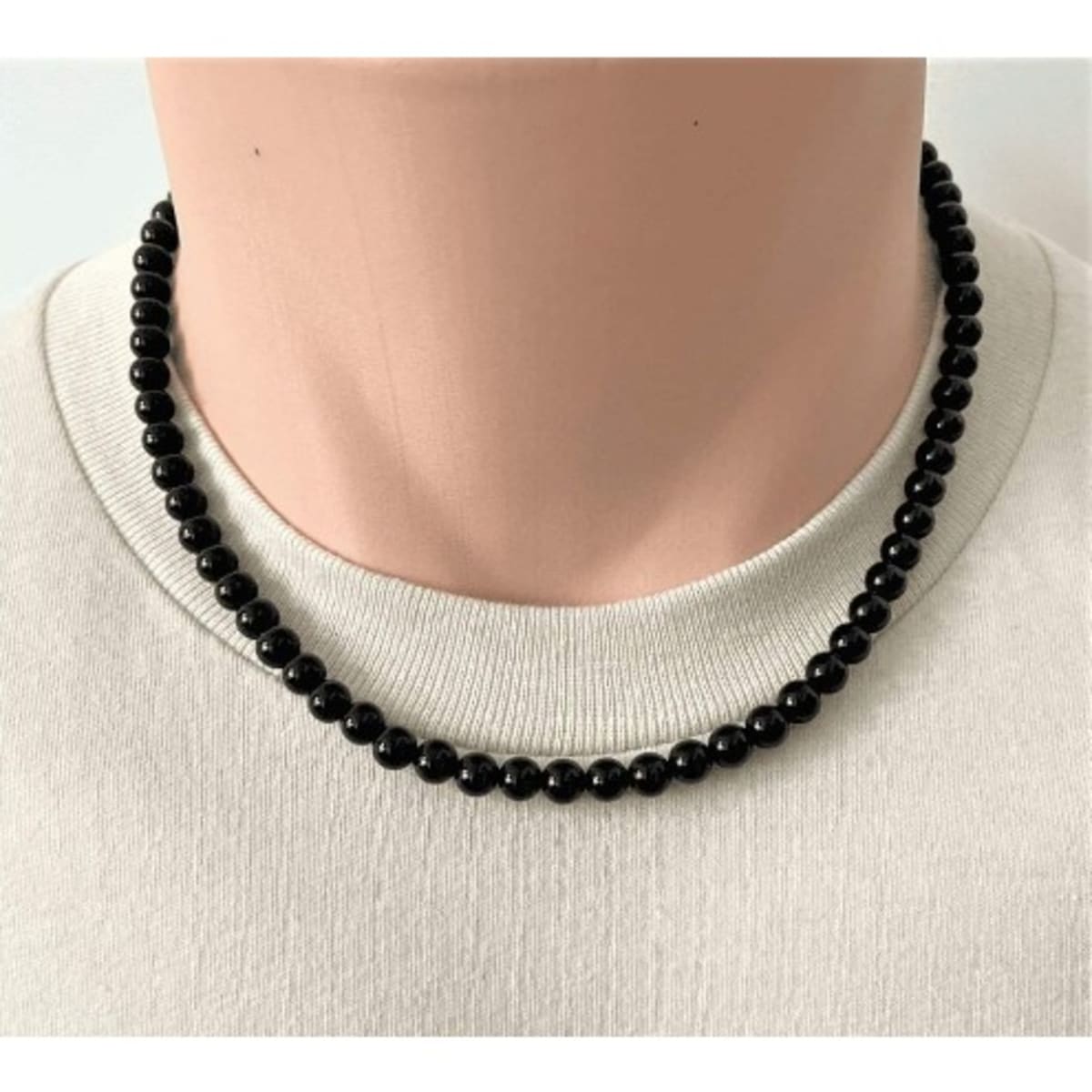 Elastic beaded deals necklace