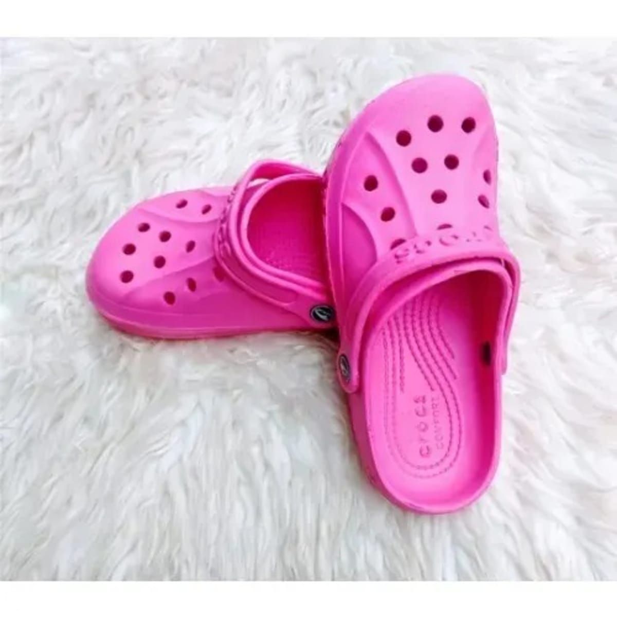 Crocs sales fashion house