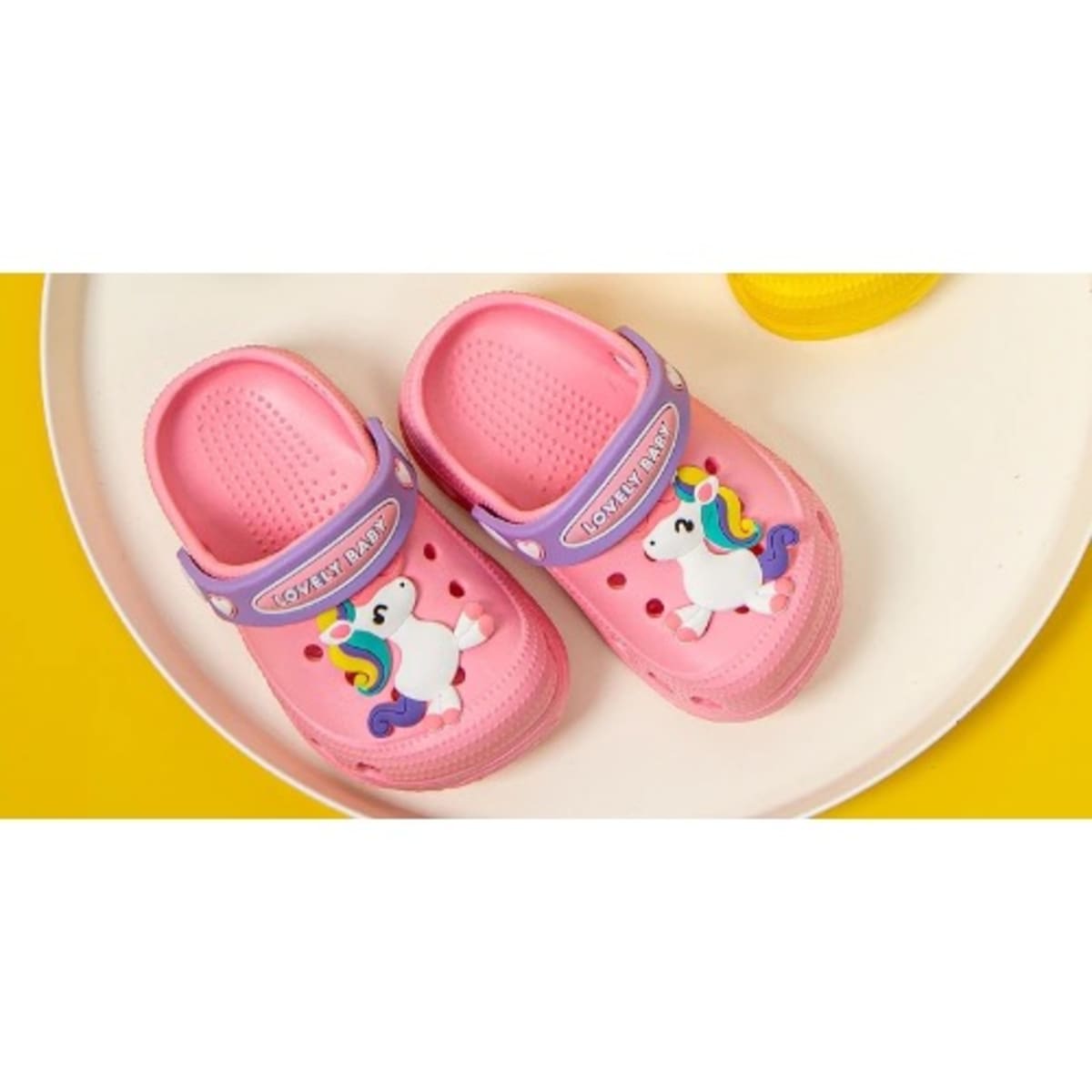 Infant girl sales crocs