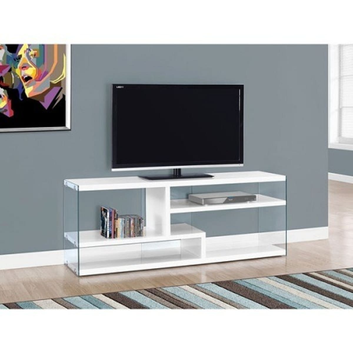 Strick and bolton tv sales stand