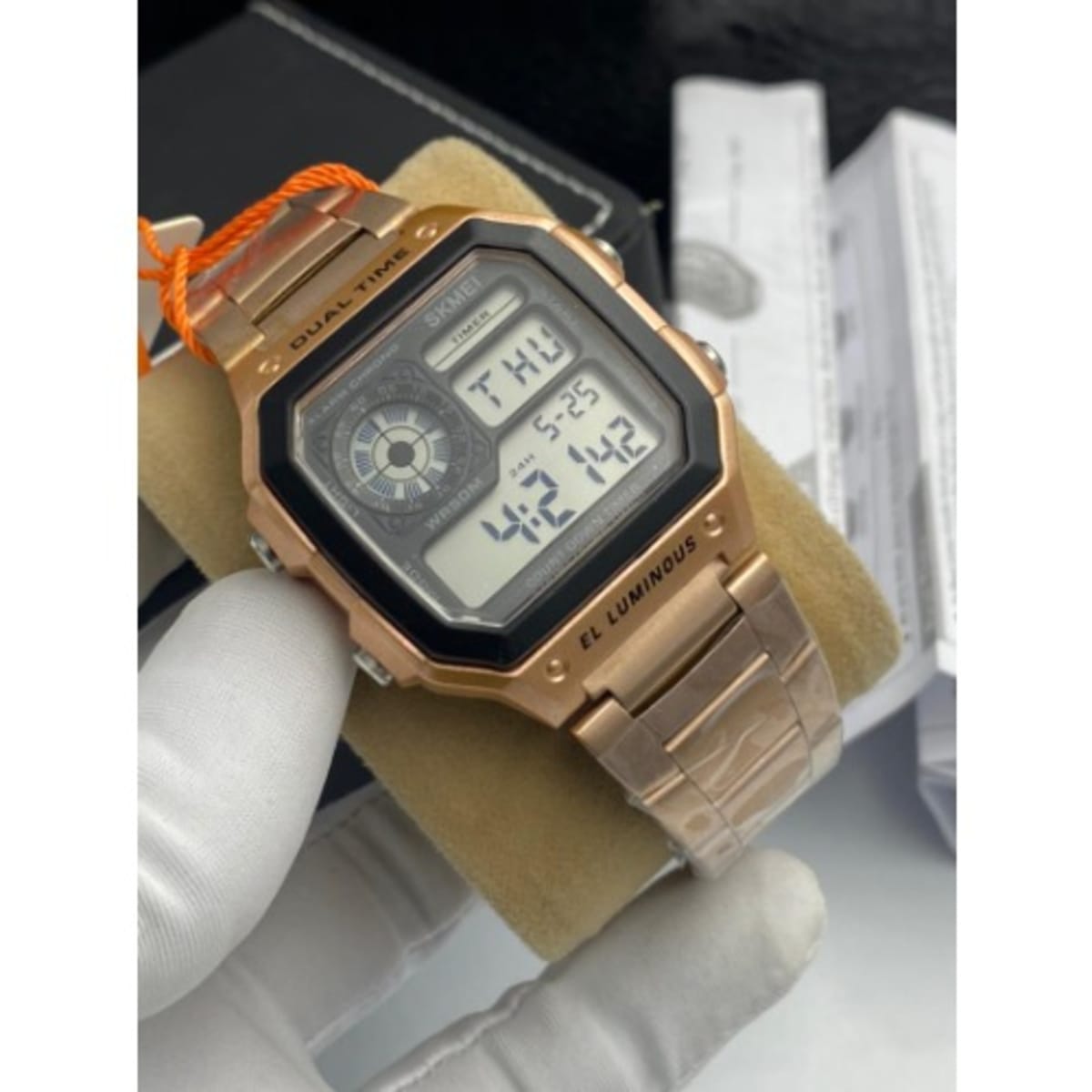 Skmei deals rose gold