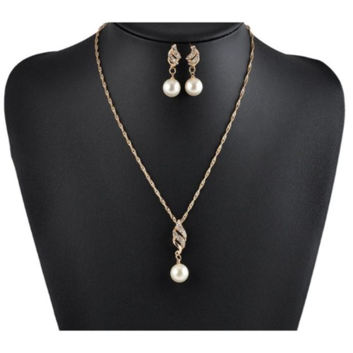 Womens necklace and clearance earring sets