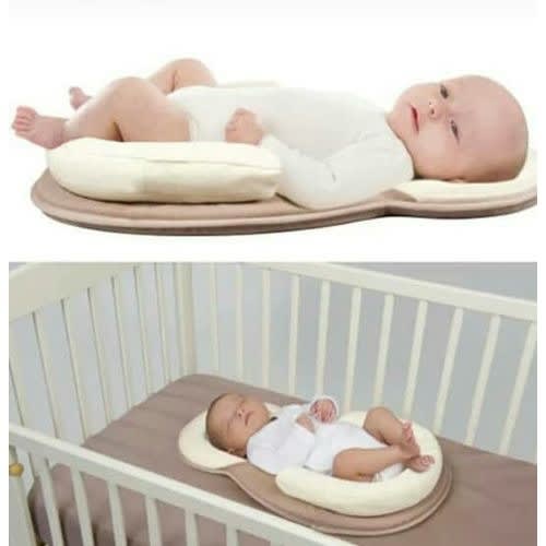 babies sleeping bed