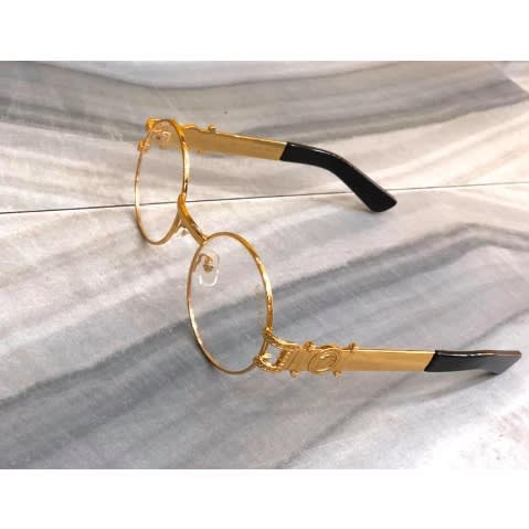 Luxury glasses shop