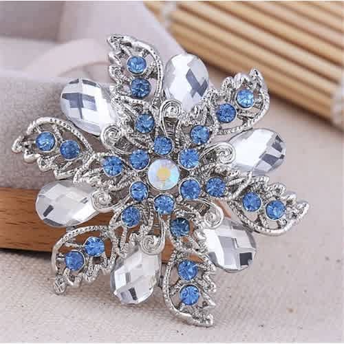 Light blue clearance brooch