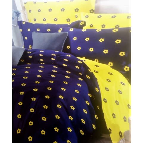 Reversible Polka Dot Bedding Set 1 Duvet 1 Bed Sheet With 4
