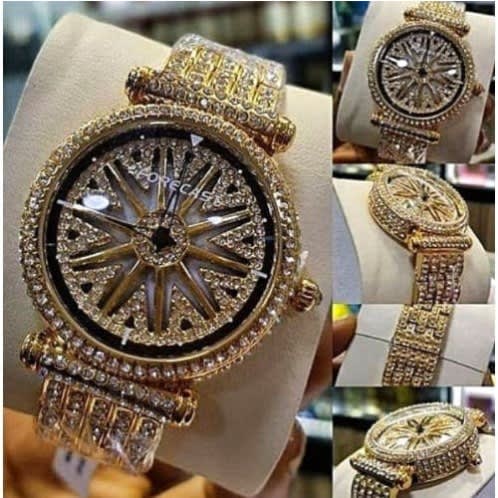 Forecast wrist outlet watch