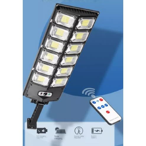 Single clearance solar light