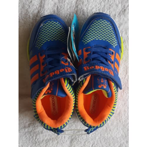 A&s shoes top