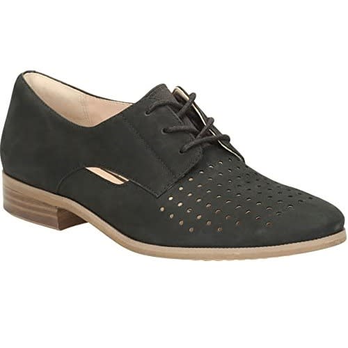 Clarks hotel image shoes sales