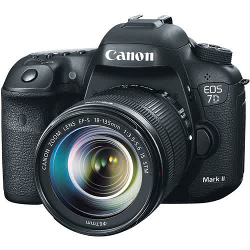eos 7d mark ii dslr camera with 18 135mm f 3 5 5 6 stm lens
