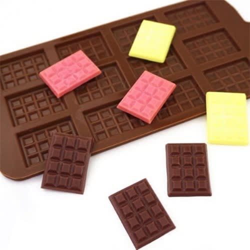 12 Even DIY Non-stick Silicon Chocolate Candy Molds.